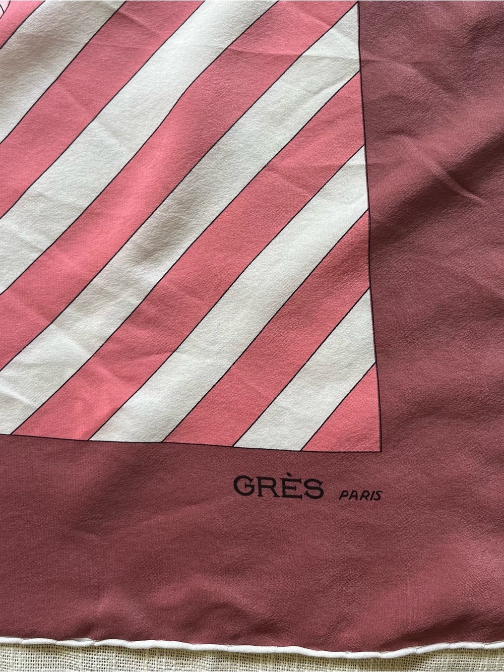 70s French Silk Bandana - Large 35x35" - Picture 6 of 15